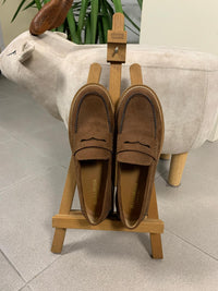 Cocoa suede Gioia loafers