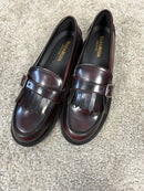 Mocassino bordeaux con frange e fibbia