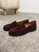 Mocassino in camoscio bordeaux con arricciature decorative