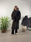 Montone lungo reversibile con cintura