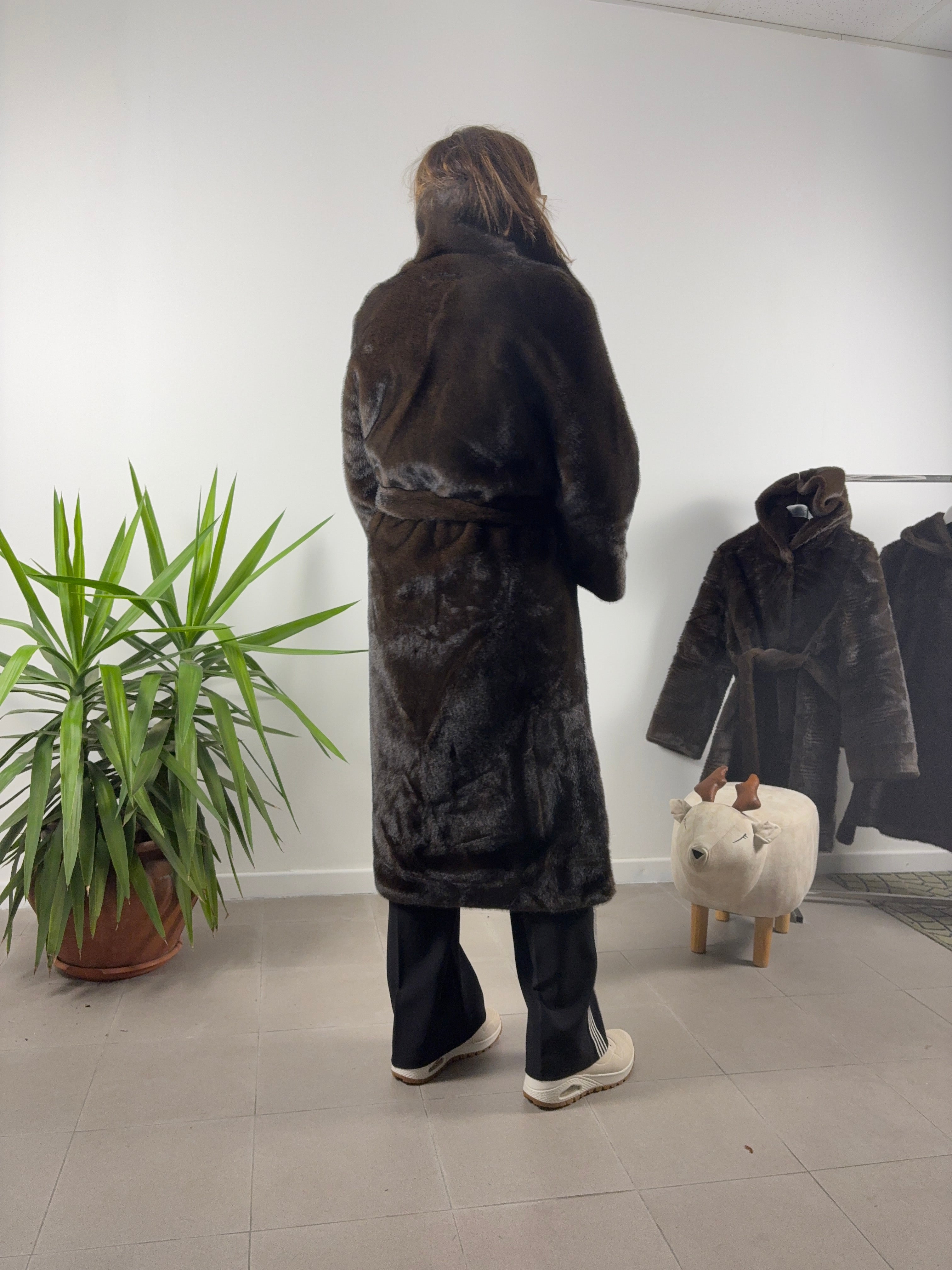 Montone lungo reversibile con cintura