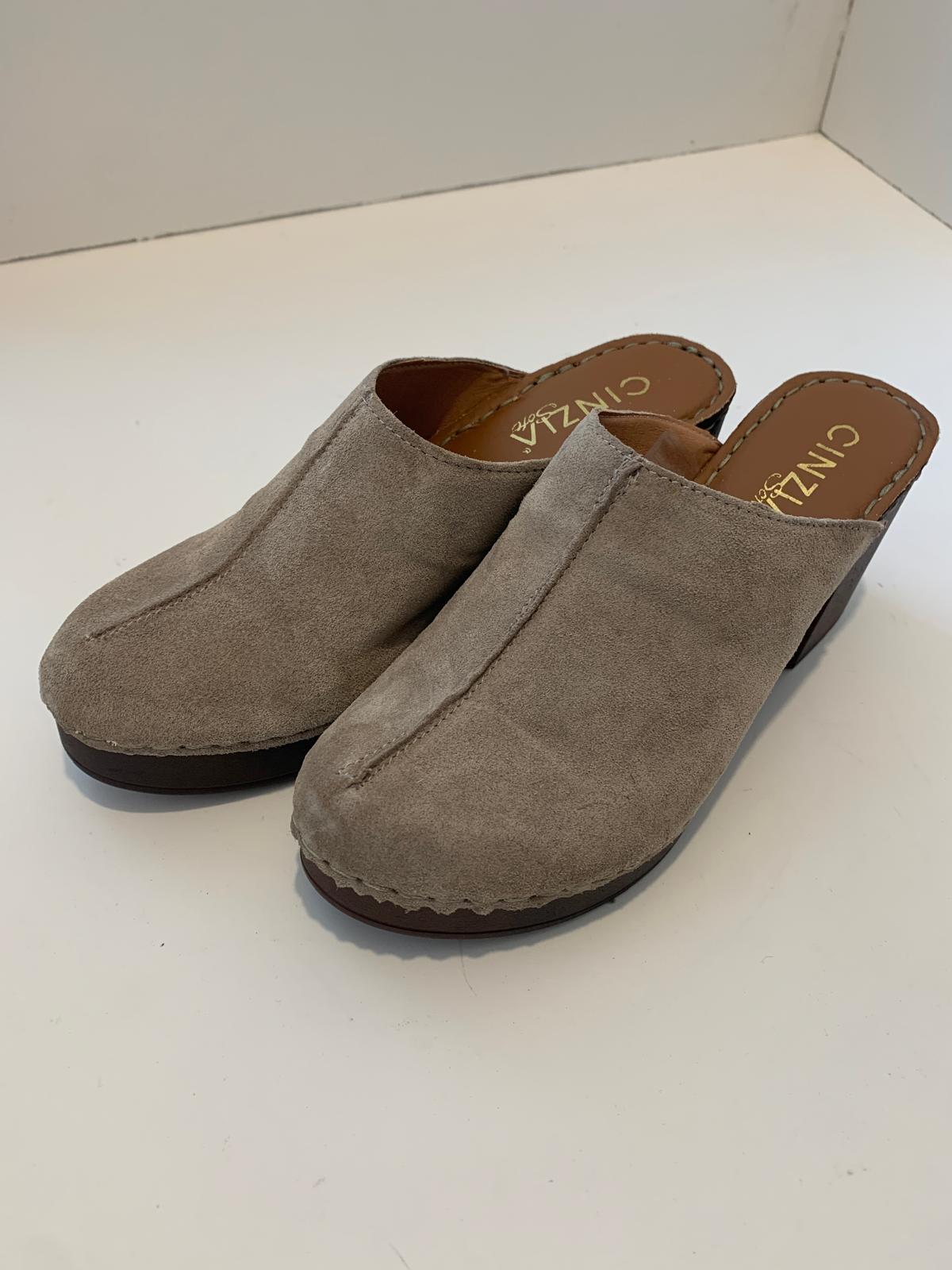 Cinzia Soft dove-grey suede heeled clogs