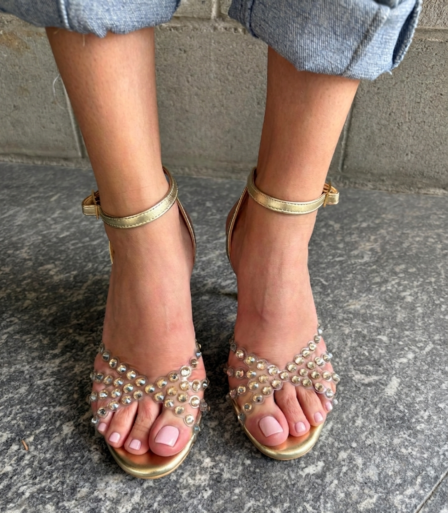 Sandalo platino con strass effetto nudo