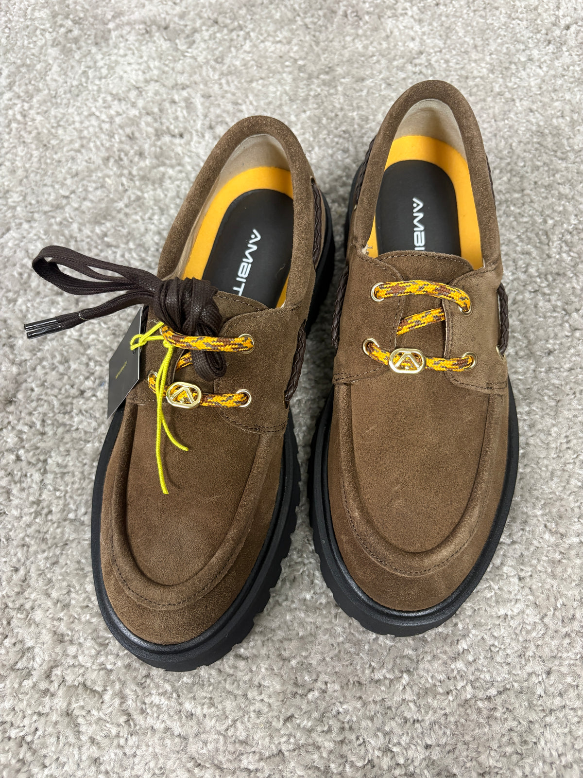 Scarpa da barca Ambitious in camoscio con doppio laccio