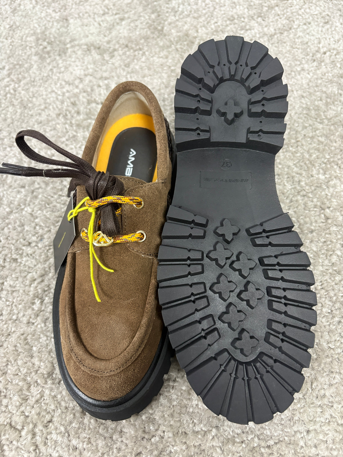 Scarpa da barca Ambitious in camoscio con doppio laccio