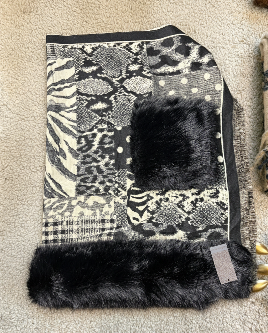 Sciarpa Gian Marco Venturi con dettaglio in pelliccia