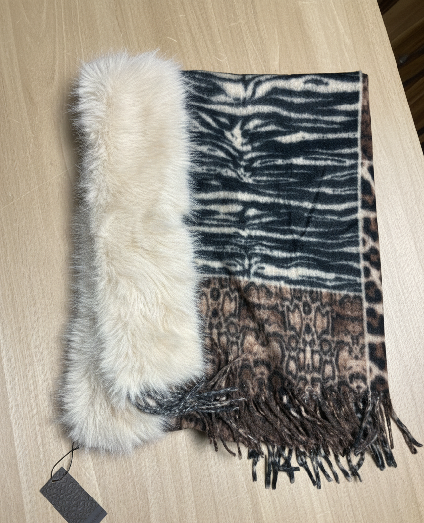 Sciarpa Gian Marco Venturi con dettaglio in pelliccia