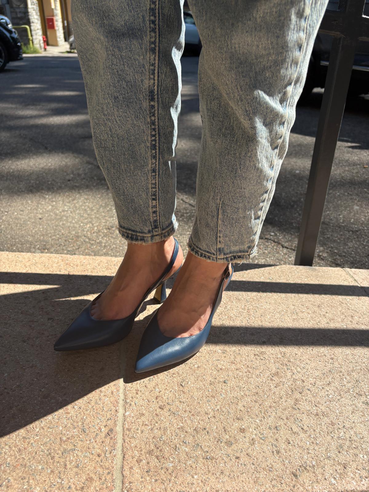 Slingback in nappa con tacco 7 cm