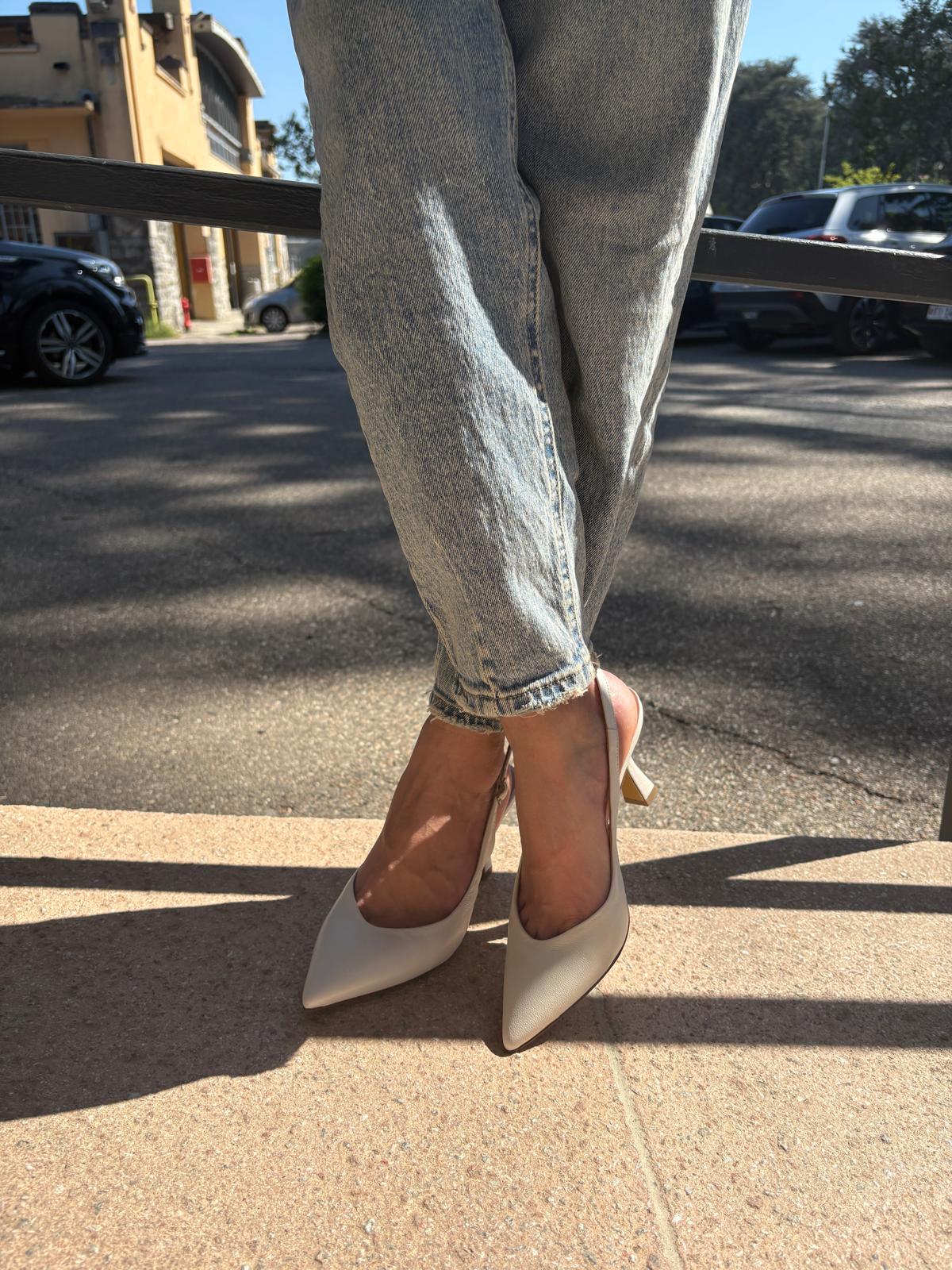 Slingback in nappa con tacco 7 cm