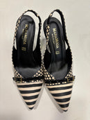 Striped and polka dot slingbacks with strap