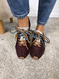 Sneaker Victoria Aster in camoscio bordeaux con doppio lancio