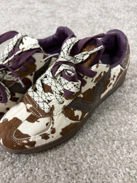 Sneaker Victoria Londres effetto cavallino animalier con doppio laccio