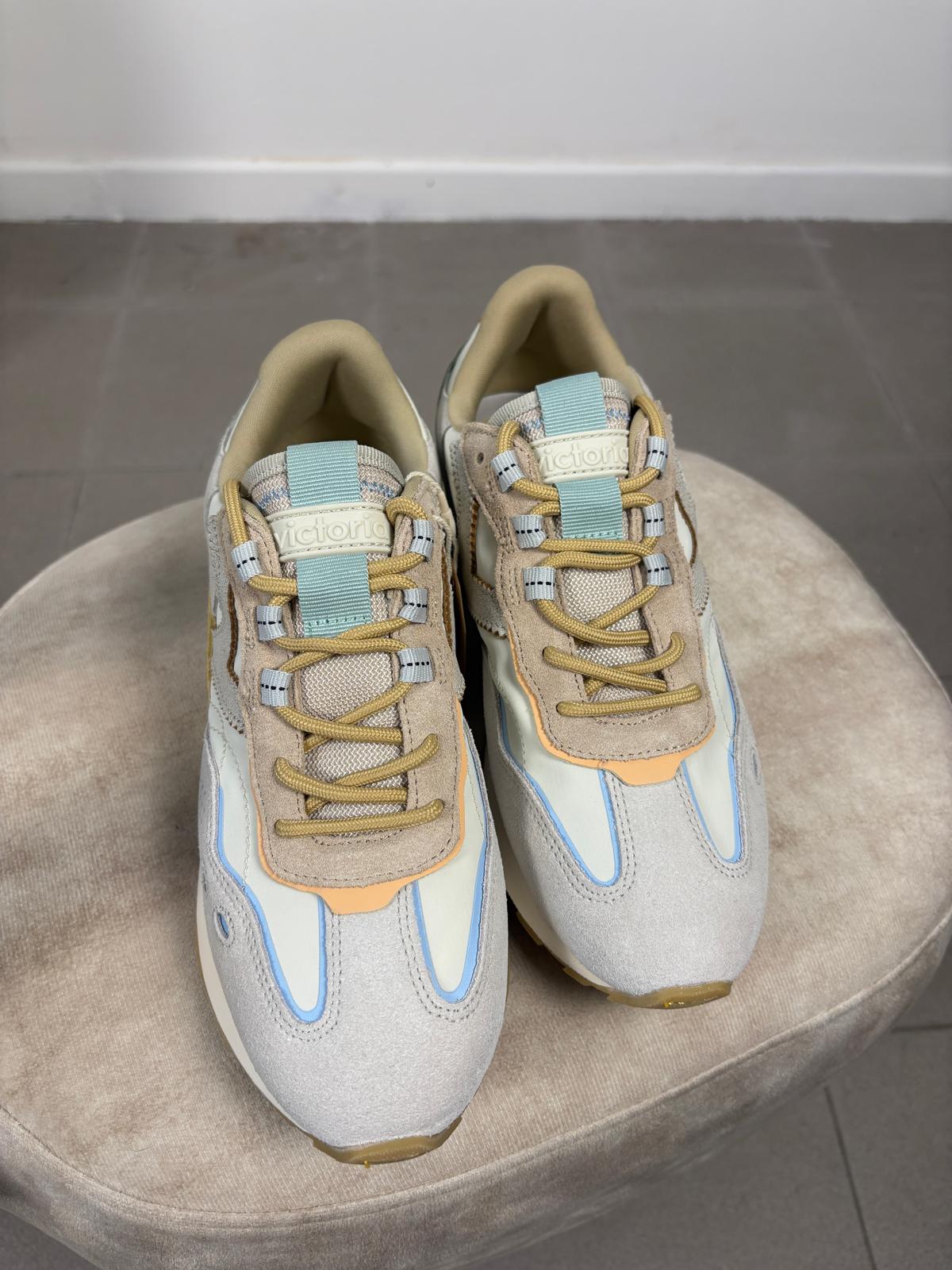 Sneaker Victoria LUNA in nylon e camoscio con suola dentellata