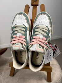 Sneaker Victoria C80 Urban in pelle e nylon con laccio bicolore