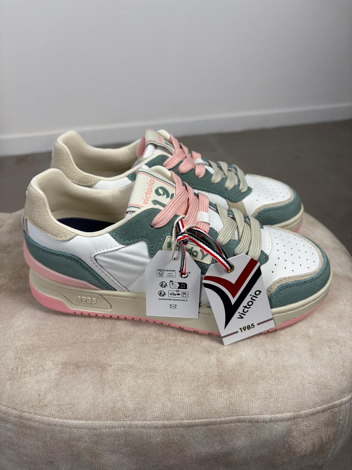 Sneaker Victoria C80 Urban in pelle e nylon con laccio bicolore