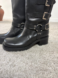 Stivale biker N.6 Milano in pelle nera con fibbie argentate