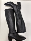 Stivale Sabrina in ecopelle elasticizzato al ginocchio