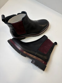 Tronchetto Martina in pelle con fascia laterale elastica